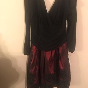 S. L. Fashions cold shoulder semi formal NWT